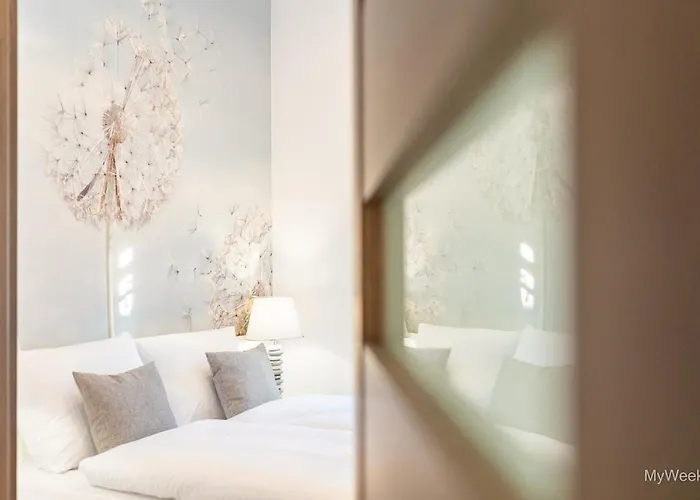 Z Historia, Klahra Myweek Lądek-Zdrój